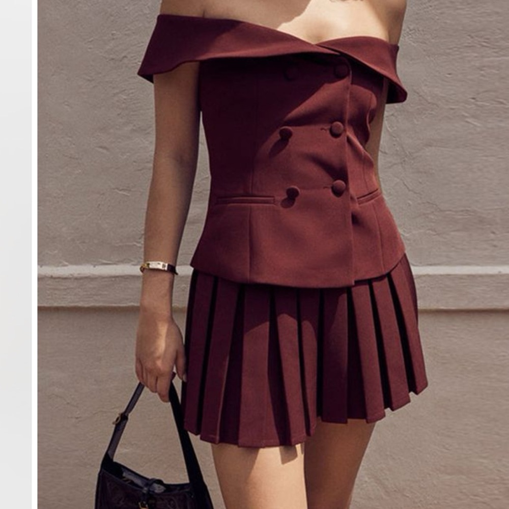 Commense- Cold shoulder burgundy blazer top and pleated skirt set